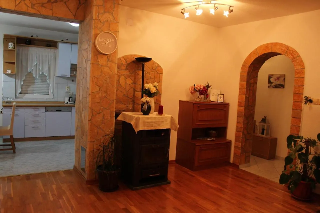 Apartments Grmaca Trogir